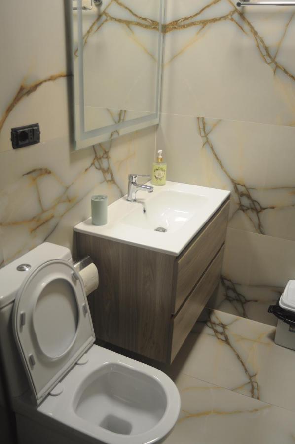 Appartement Bliri Myslym Shyri à Tirana Extérieur photo