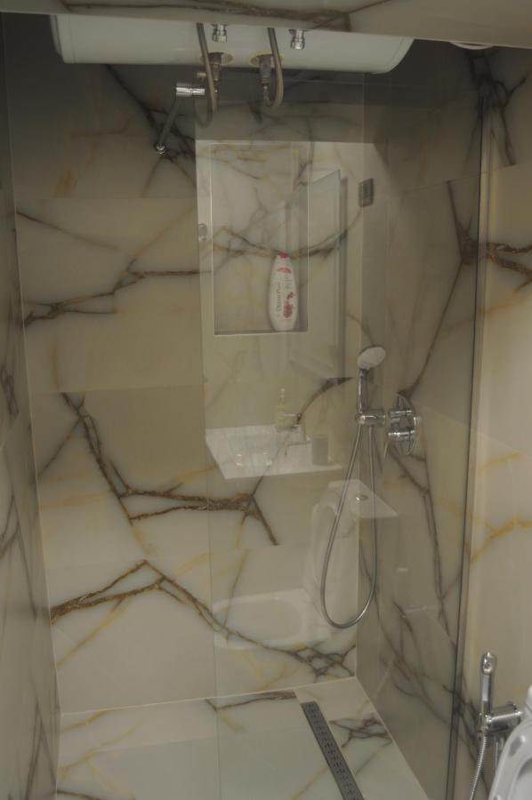 Appartement Bliri Myslym Shyri à Tirana Extérieur photo