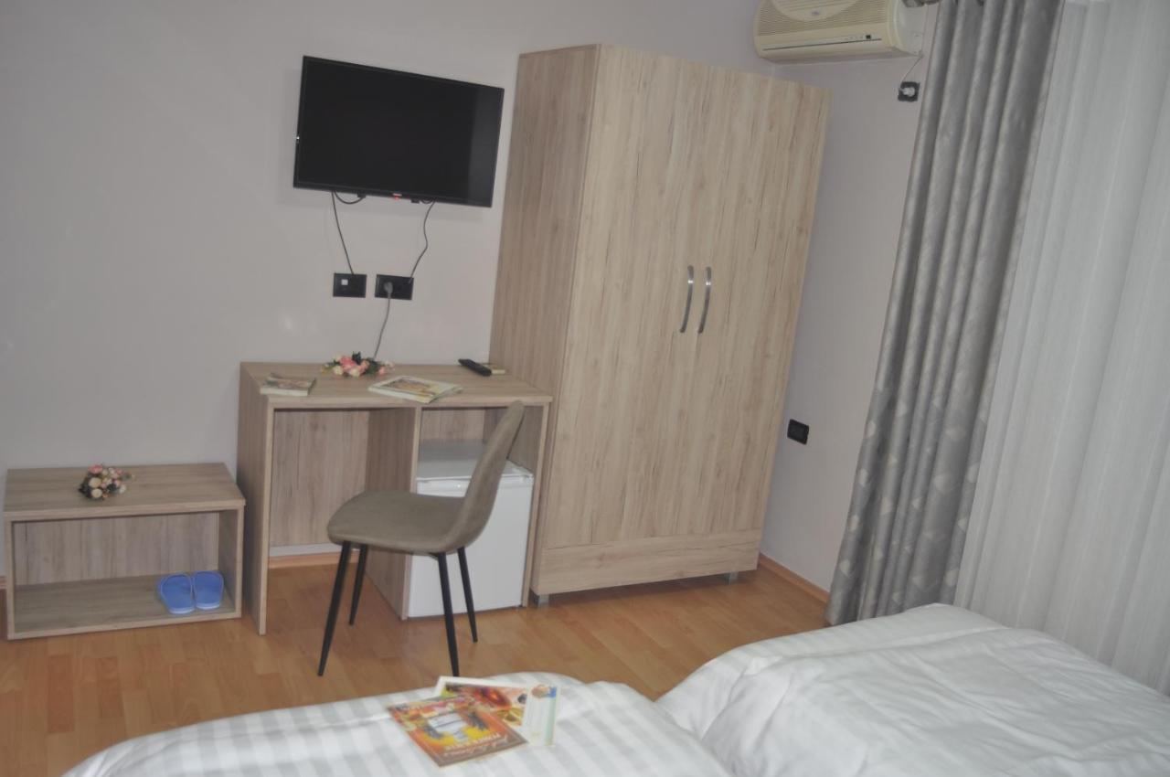 Appartement Bliri Myslym Shyri à Tirana Extérieur photo